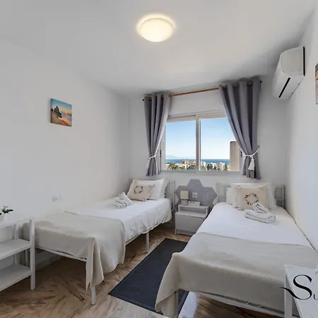 Seaview Retreat With Pool 2