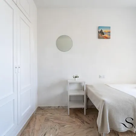 Seaview Retreat With Pool 2