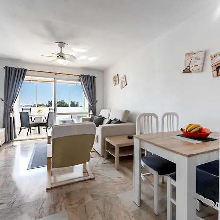 Seaview Retreat With Pool 2 *